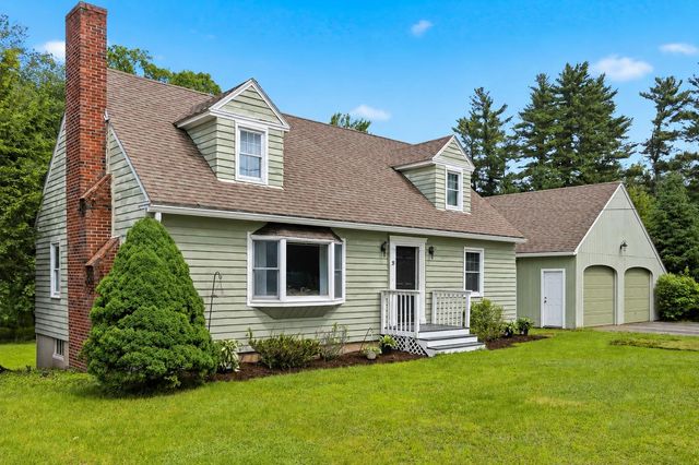 31 Westwood Circle, Dover, NH 03820