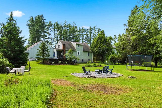31 Westwood Circle, Dover, NH 03820