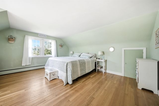 31 Westwood Circle, Dover, NH 03820