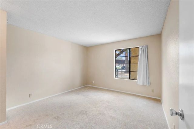 2554 Olive 101, Palmdale, CA 93550