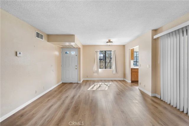 2554 Olive 101, Palmdale, CA 93550