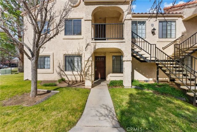 2554 Olive 101, Palmdale, CA 93550