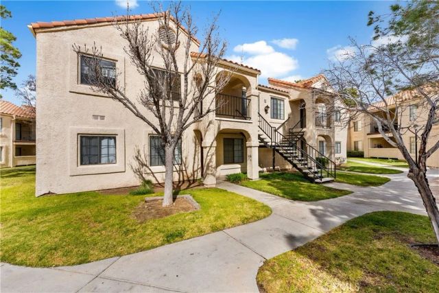 2554 Olive 101, Palmdale, CA 93550