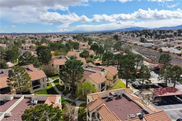 2554 Olive 101, Palmdale, CA 93550