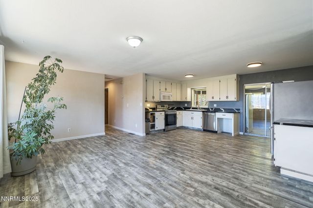 111 US-395, Gardnerville, NV 89410