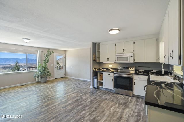 111 US-395, Gardnerville, NV 89410
