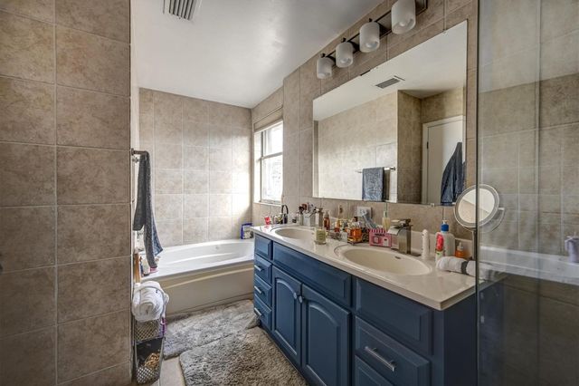 9581 NW 9th Court, Plantation, FL 33324