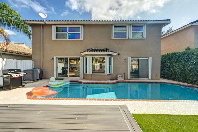 9581 NW 9th Court, Plantation, FL 33324