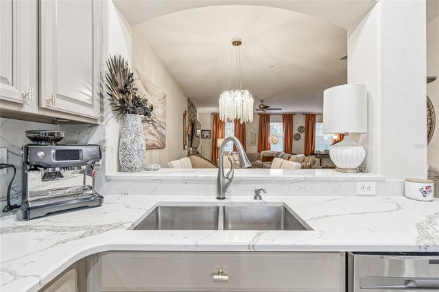 10144 ARBOR RUN DRIVE 112, Tampa, FL 33647