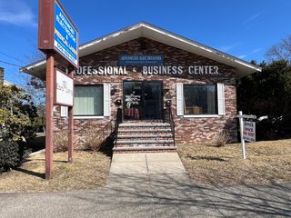 862 Ashley Blvd 4, New Bedford, MA 02745