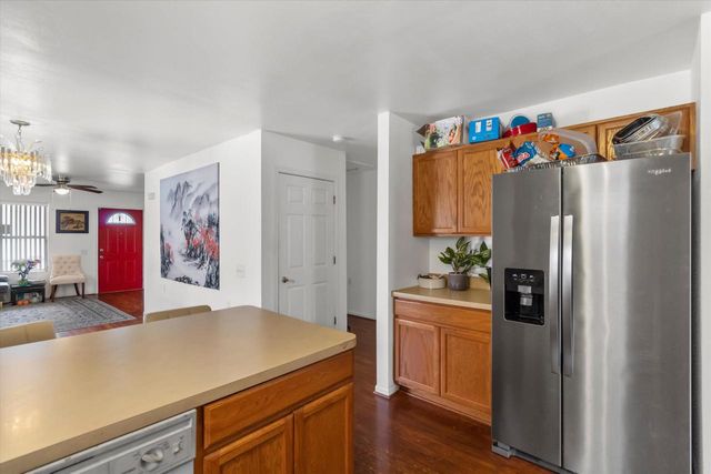 2816 W Vliet STREET, Milwaukee, WI 53208
