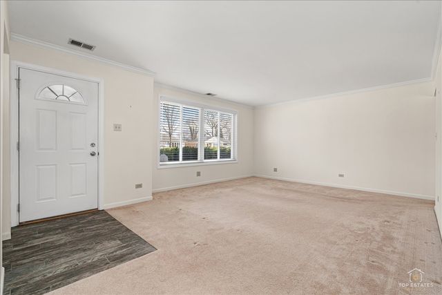 1028 W Villa Drive, Des Plaines, IL 60016