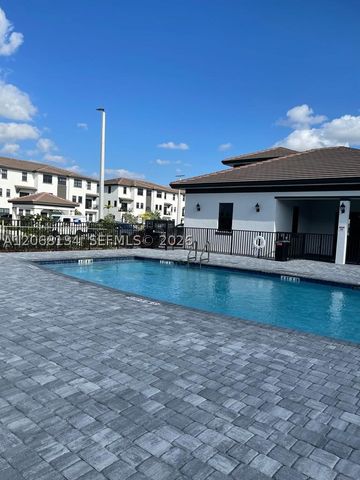 15650 SW 136th St 209, Miami, FL 33196