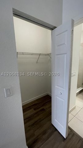 15650 SW 136th St 209, Miami, FL 33196