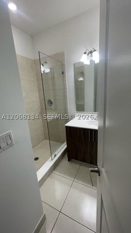 15650 SW 136th St 209, Miami, FL 33196