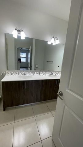 15650 SW 136th St 209, Miami, FL 33196
