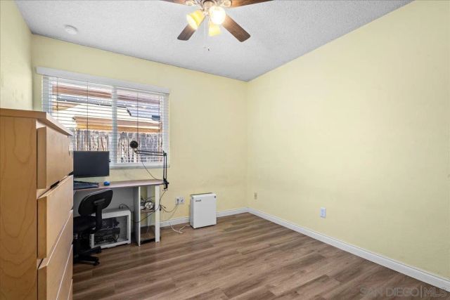 10738 2nd St, Santee, CA 92071