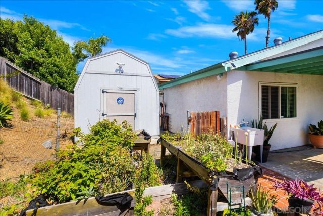 10738 2nd St, Santee, CA 92071