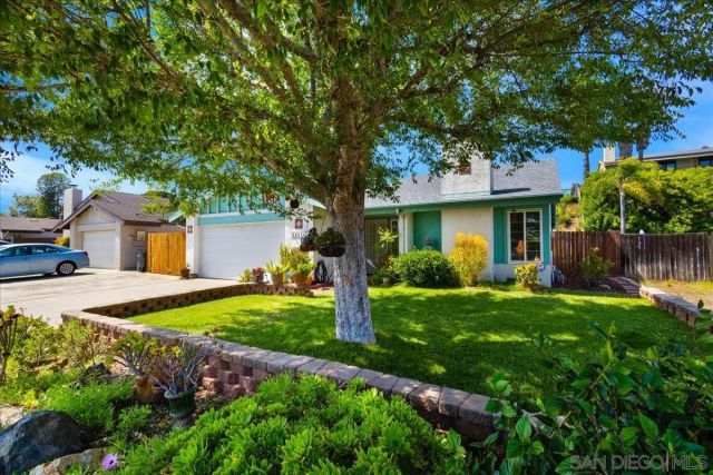 10738 2nd St, Santee, CA 92071