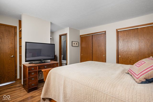 33 Dominion Drive, Zionsville, IN 46077