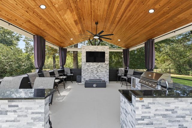 4430 Chateau Creek Way, Spring, TX 77386