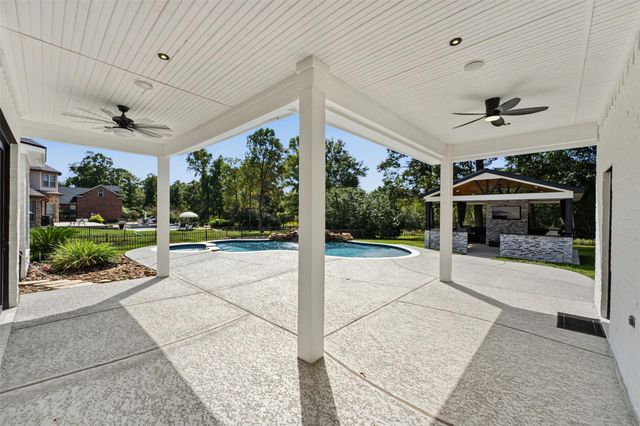 4430 Chateau Creek Way, Spring, TX 77386