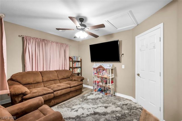 9592 Gainey Ranch Avenue, Las Vegas, NV 89147