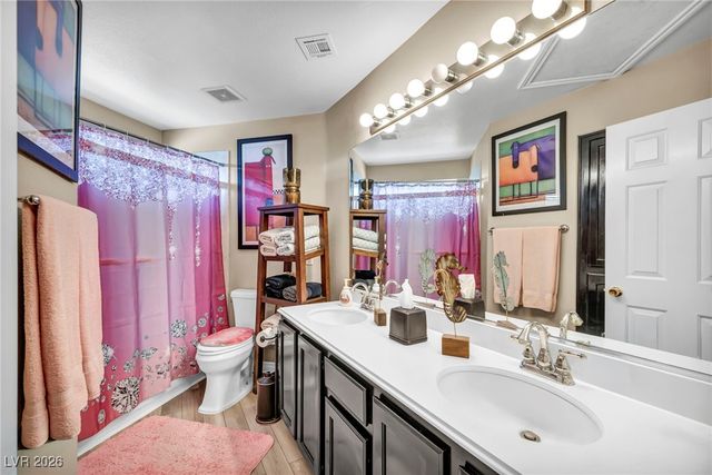 9592 Gainey Ranch Avenue, Las Vegas, NV 89147