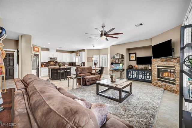 9592 Gainey Ranch Avenue, Las Vegas, NV 89147