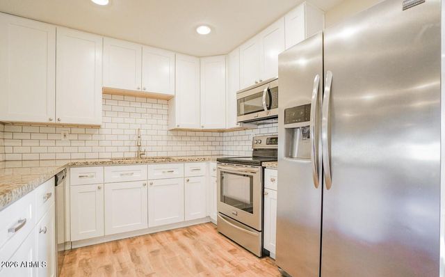 3729 E YALE Street, Phoenix, AZ 85008