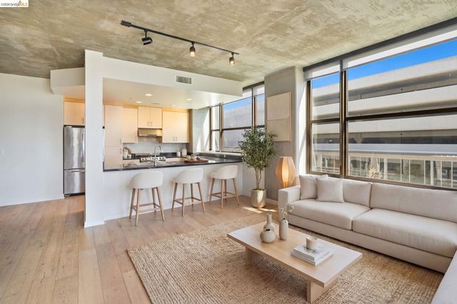 311 2Nd St 511, Oakland, CA 94607