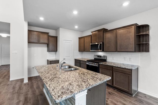 606 Rawhide Way, Princeton, TX 75407
