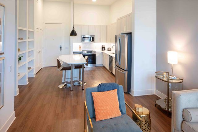 108 N US 377 414, Roanoke, TX 76262