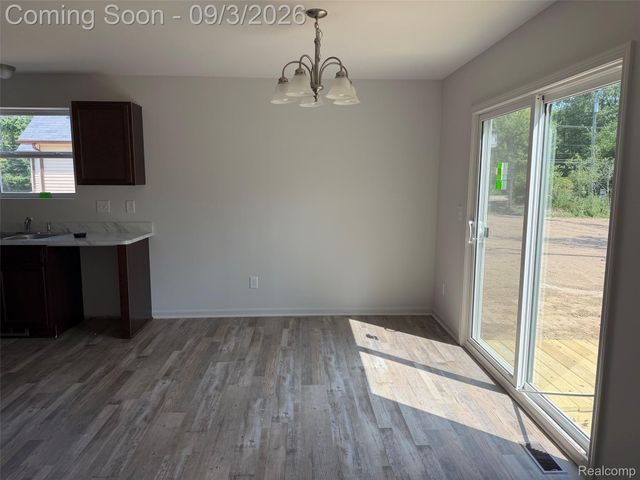 7113 Cambridge Drive, Romulus, MI 48174