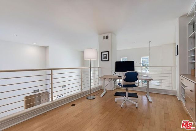 7100 Playa Vista Drive 421, Playa Vista, CA 90094