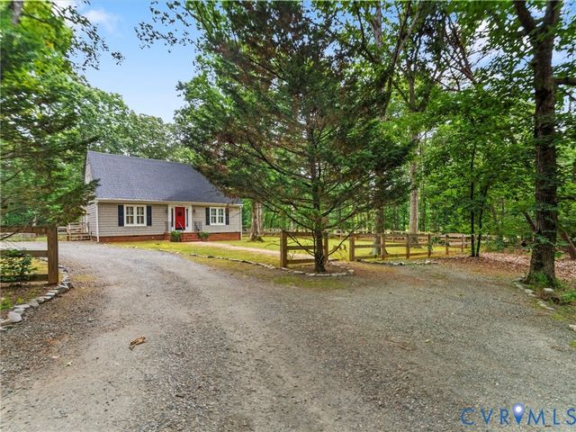 3100 Judes Ferry Rd, Powhatan, VA 23139