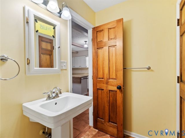 3100 Judes Ferry Rd, Powhatan, VA 23139