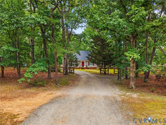 3100 Judes Ferry Rd, Powhatan, VA 23139