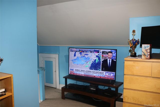 23015 88th Avenue, Queens Village, NY 11427