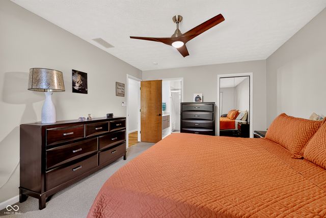 1278 Holiday Lane W, Brownsburg, IN 46112