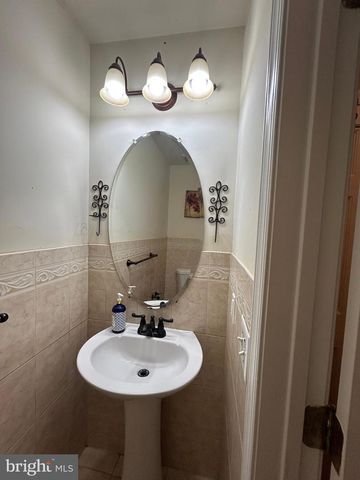 302 WELLINGTON PARK DRIVE, Princeton, NJ 08540