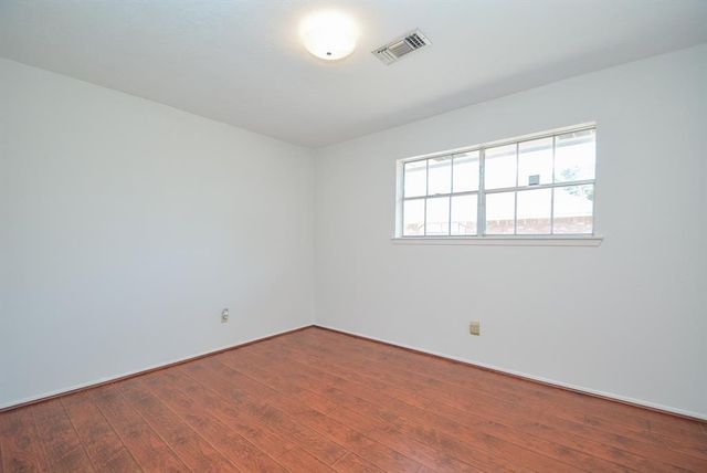 6322 S Briar Bayou Drive, Houston, TX 77072