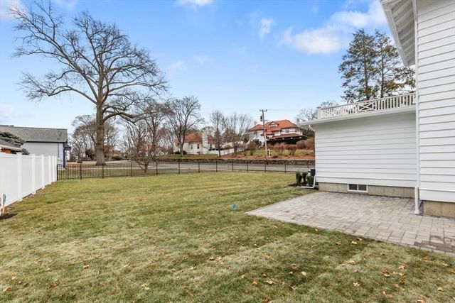 95 Prospect Street, Wakefield, MA 01880