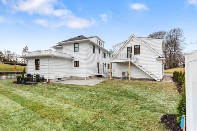 95 Prospect Street, Wakefield, MA 01880