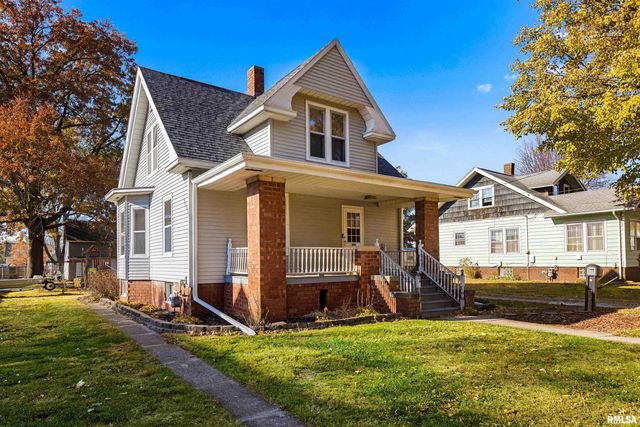 84 SILVER Street, Galesburg, IL 61401