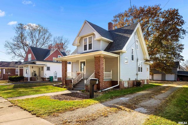 84 SILVER Street, Galesburg, IL 61401