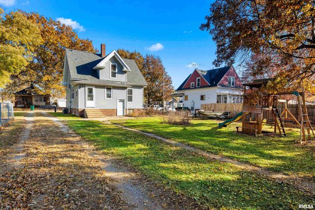 84 SILVER Street, Galesburg, IL 61401