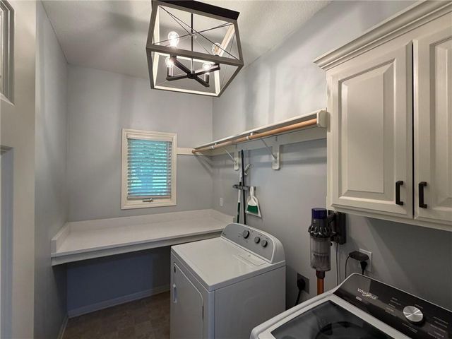 9115 N Stark Court, Kansas City, MO 64157