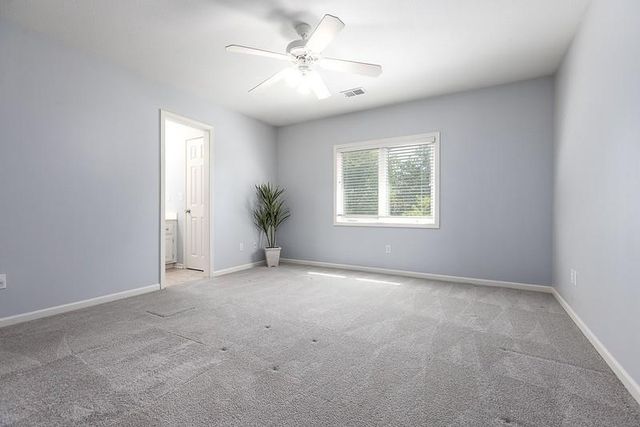 9115 N Stark Court, Kansas City, MO 64157