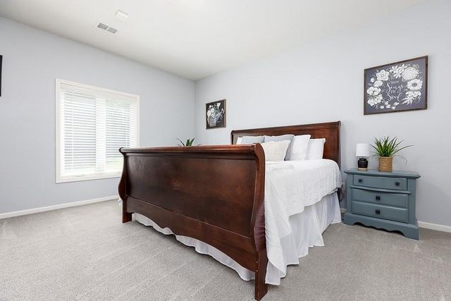 9115 N Stark Court, Kansas City, MO 64157